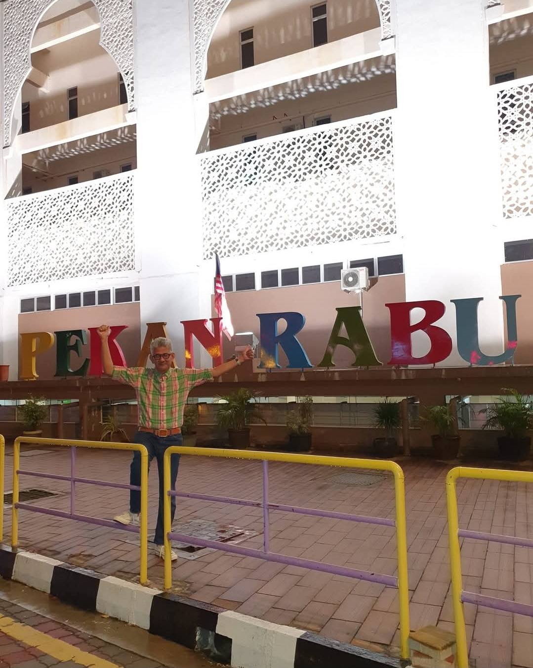 KASUT GETAH HADIAH 'GENG' KAYUH BECA